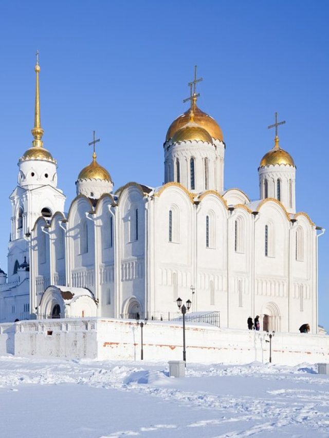 dormition-cathedral-vladimir-winter_1398-549