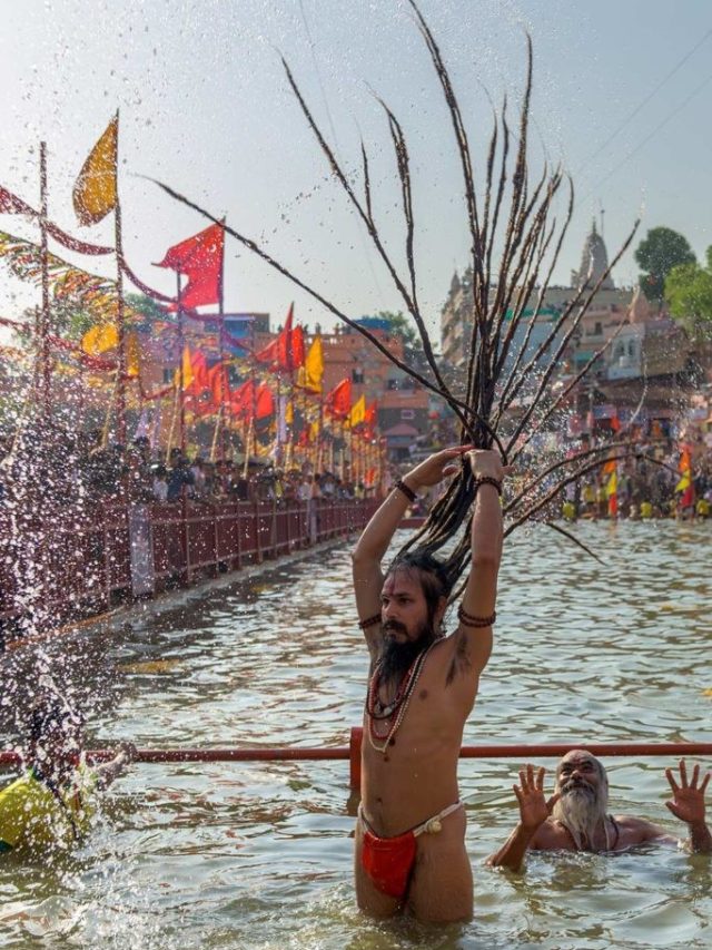 Kumbh-Mela-2025-A-Complete-Guide-to-the-Worlds-Largest-Spiritual-Gathering-01